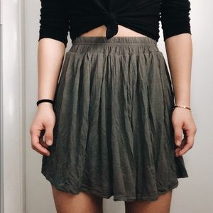 GREY BRANDY MELVILLE SKIRT